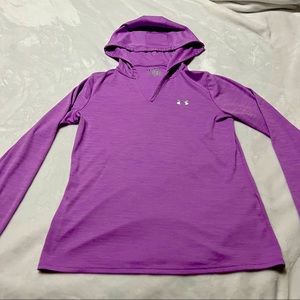 Under Armour loose heat gear hoodie.  Medium